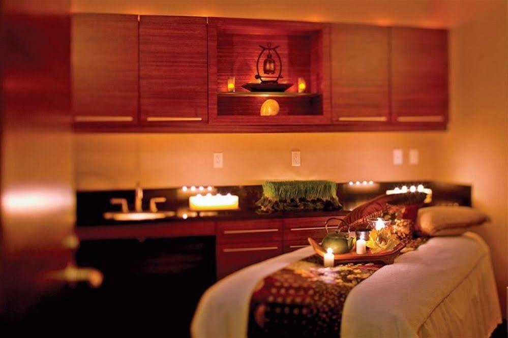 Four Seasons Hotel Miami - Luxury Private Residences ภายนอก รูปภาพ